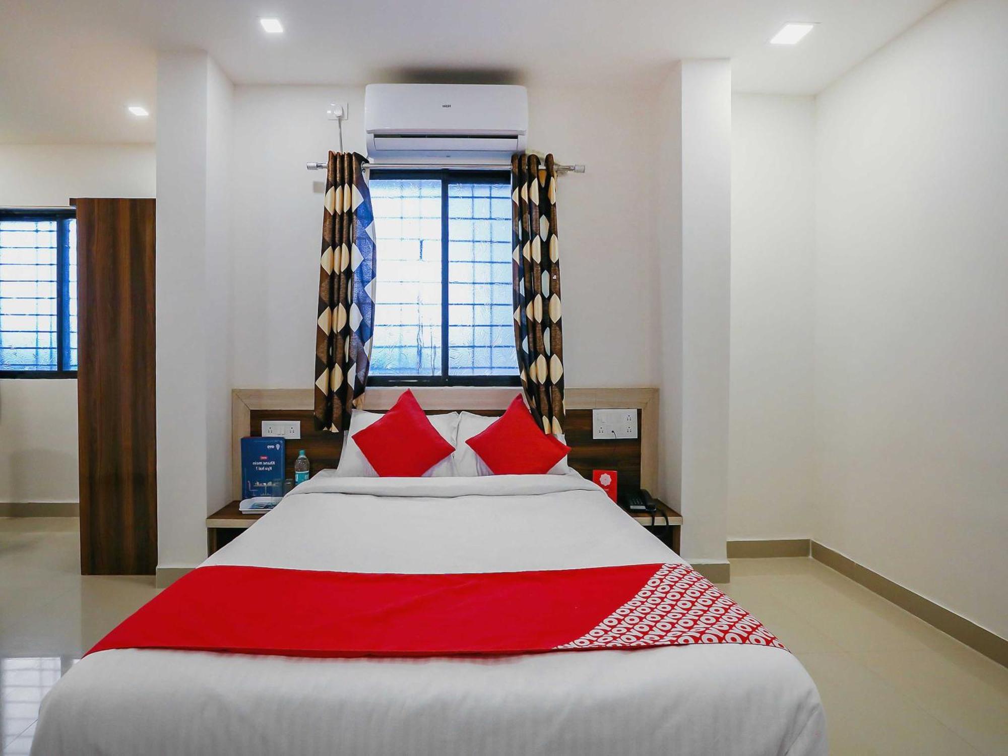 Hotel O Pingara Executive Phursungi 外观 照片